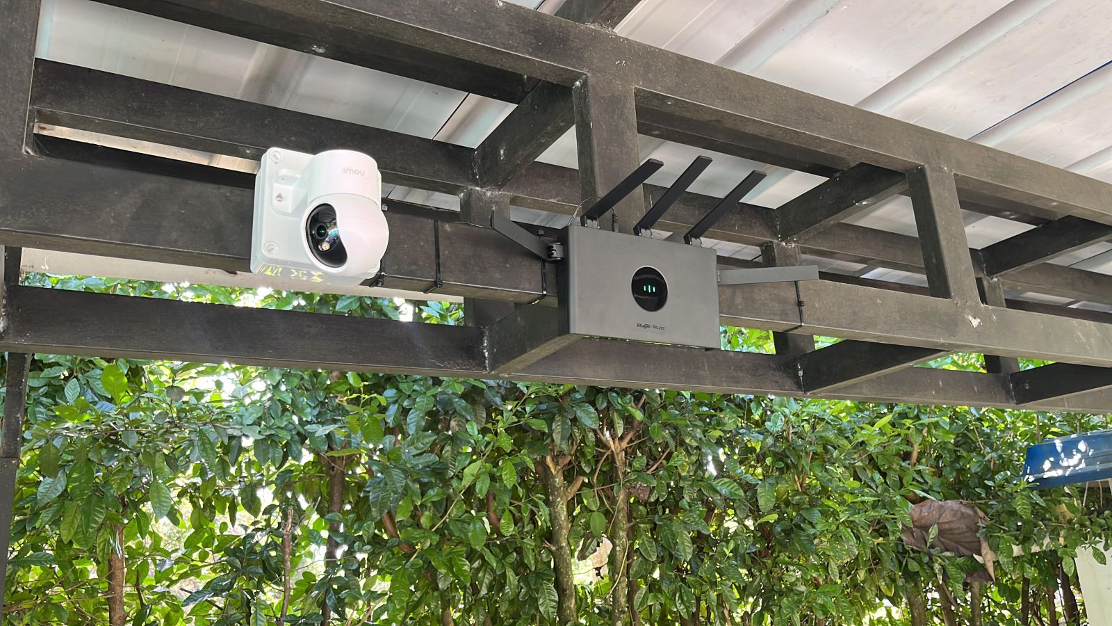 Camara PTZ exterior con vision nocturna