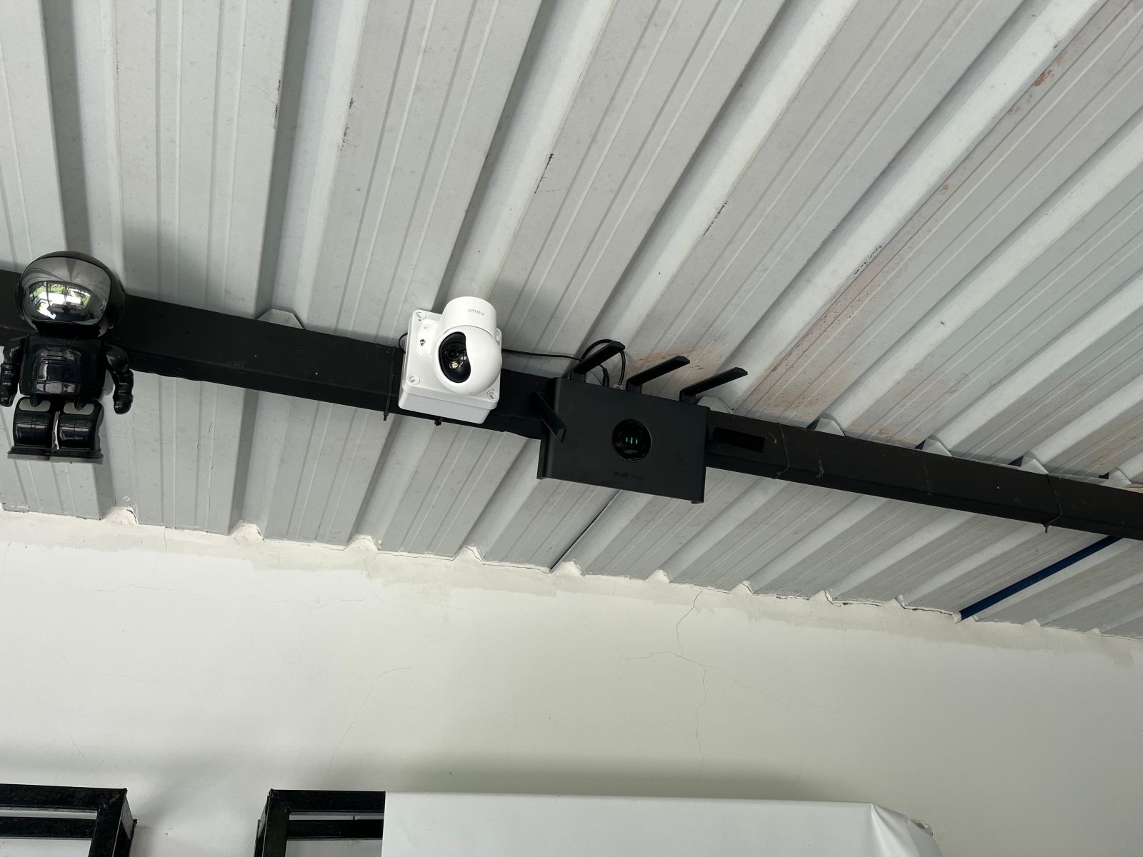 Instalacion de camara IP para vigilancia perimetral