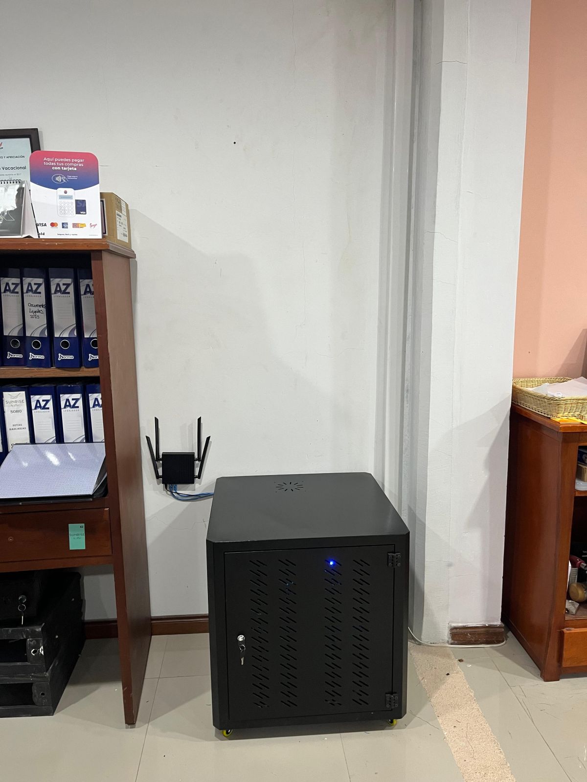 Organizacion y etiquetado de rack de comunicaciones